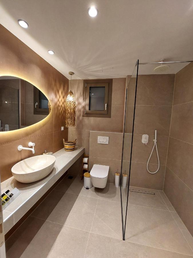 Phoenix Apartments Парга Екстер'єр фото