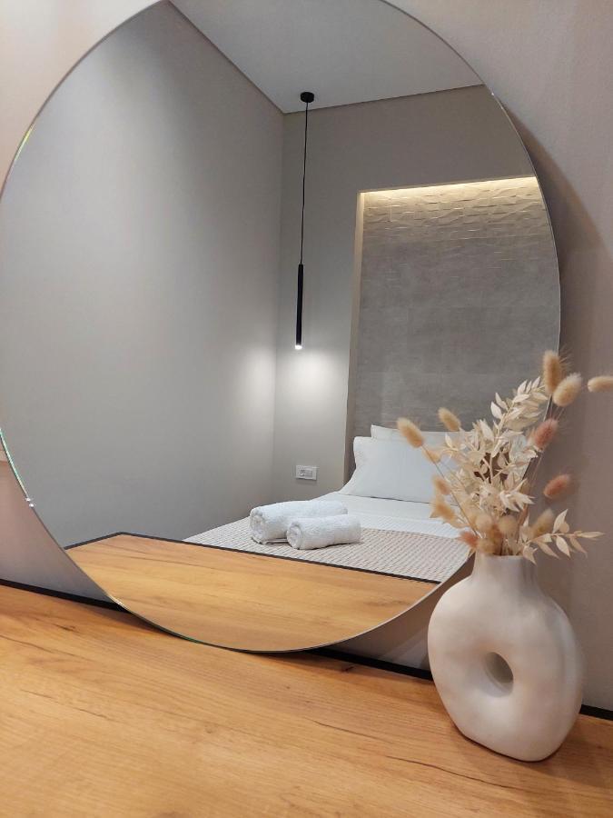 Phoenix Apartments Парга Екстер'єр фото
