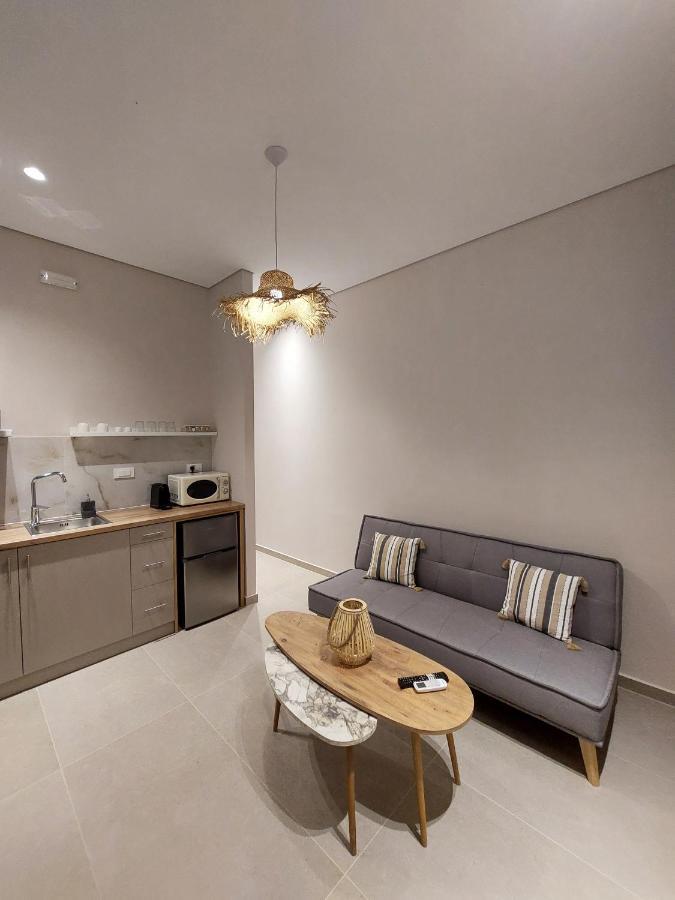 Phoenix Apartments Парга Екстер'єр фото