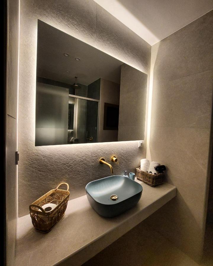 Phoenix Apartments Парга Екстер'єр фото